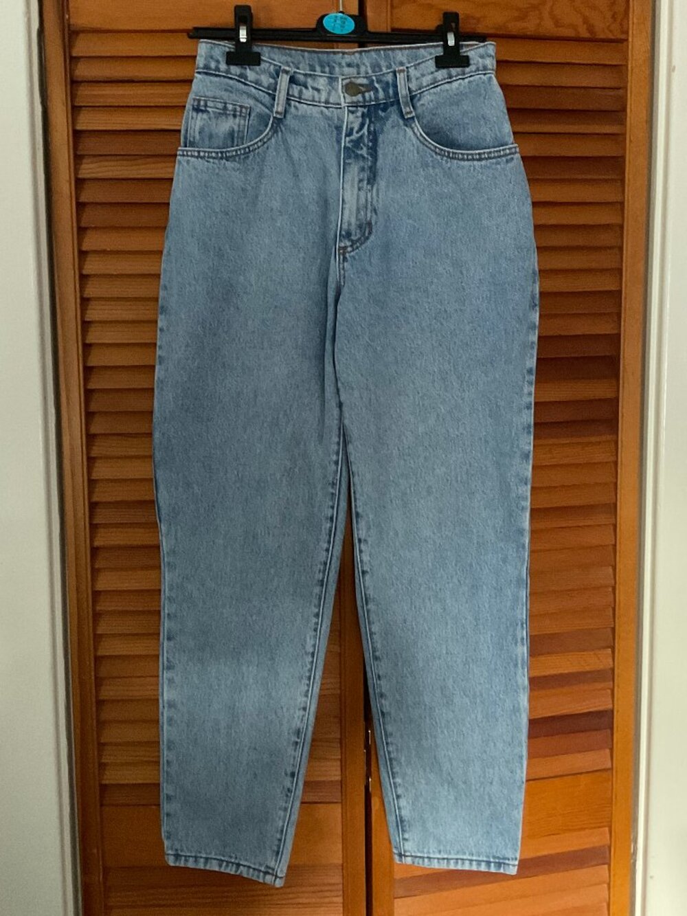 Los Angeles Apparel relaxed fit jeans in medium wash, size 28x28 Petite